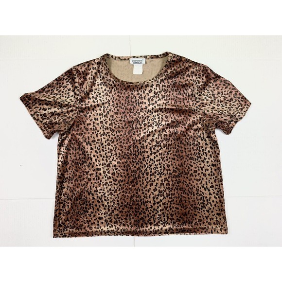 Fashion Formulas Woman’s L Large Velvet TShirt Blouse Short Sleeve Animal Print - Picture 4 of 8